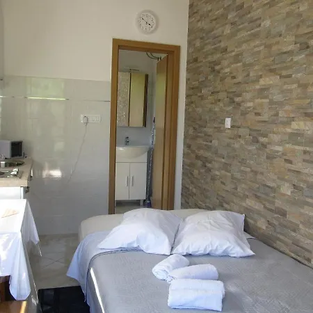 Room Sanjica Pula Exterior foto