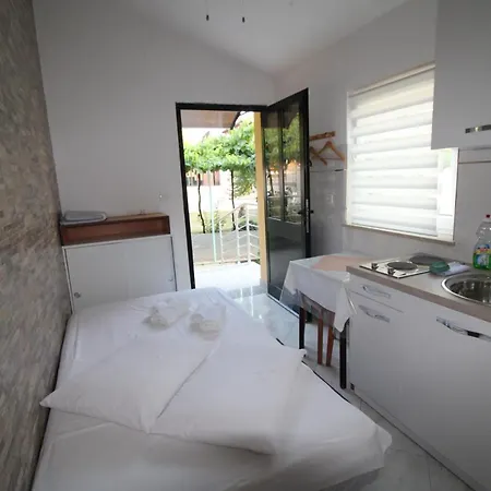 Room Sanjica Pula Exterior foto